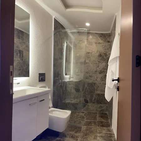 Life Homes Hotel